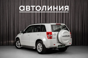 Внедорожник Suzuki Grand Vitara 2013 года, 1570000 рублей, Красноярск