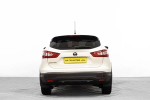 Внедорожник Nissan Qashqai 2015 года, 1499000 рублей, Барнаул