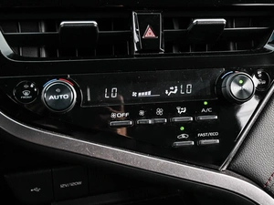 Седан Toyota Camry 2021 года, 2969000 рублей, Кирилловка