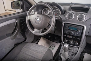 Внедорожник Renault Duster 2012 года, 829000 рублей, Томск