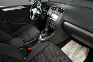 Хетчбэк Volkswagen Golf 2012 года, 839000 рублей, Тюмень