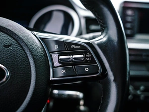 Хетчбэк Kia Ceed 2019 года, 1450000 рублей, Красноярск