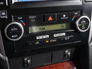 Седан Toyota Camry 2011 года, 1630000 рублей, Воронеж