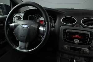 Седан Ford Focus 2011 года, 749000 рублей, Оренбург