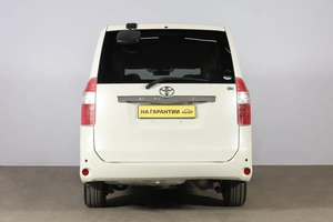 Минивэн Toyota Noah 2008 года, 1409000 рублей, Новосибирск