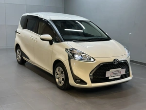 Минивэн Toyota Sienta 2020 года, 1727000 рублей, Красноярск