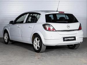 Хетчбэк Opel Astra 2008 года, 599000 рублей, Ставрополь