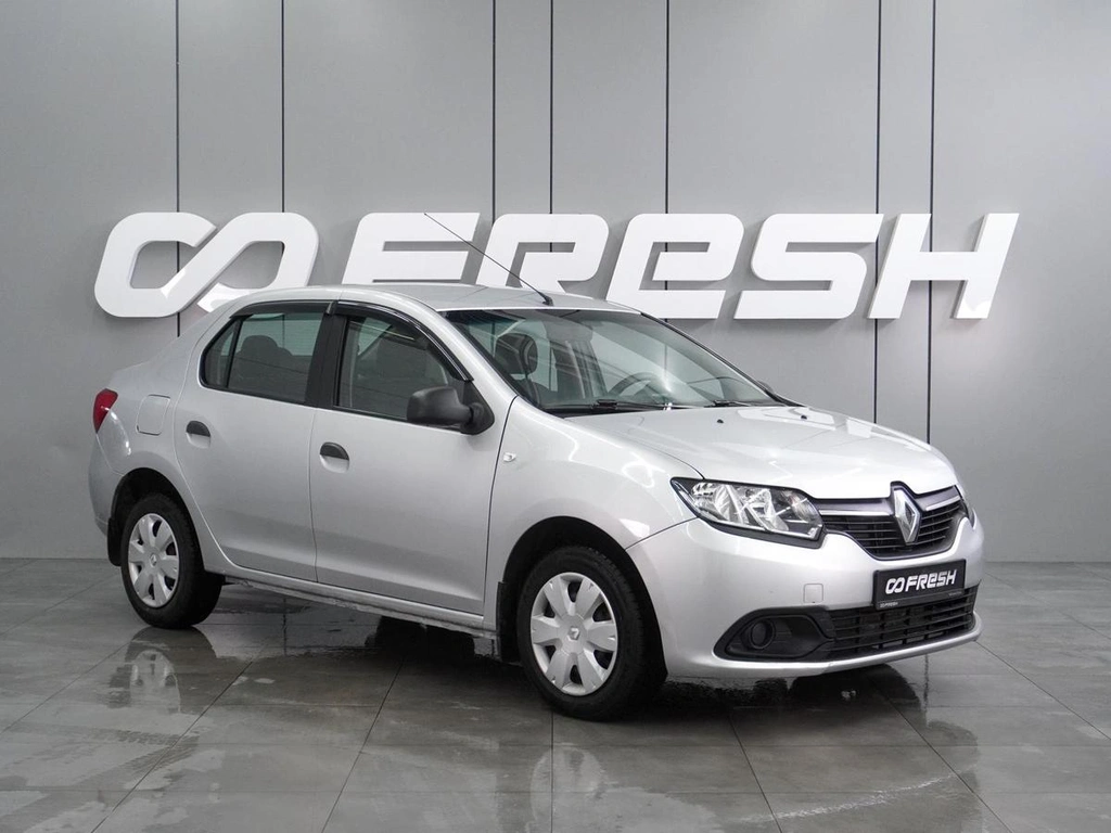 Седан Renault Logan 2015 года, 749000 рублей, Воронеж