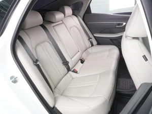 Седан Hyundai Sonata 2023 года, 3180000 рублей, Воронеж