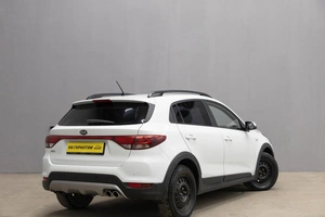 Хетчбэк Kia Rio X-Line 2018 года, 1089000 рублей, Новосибирск