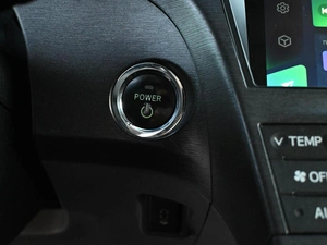 Лифтбек Toyota Prius 2011 года, 949000 рублей, Кирилловка