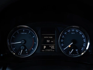 Седан Toyota Corolla 2013 года, 1170000 рублей, Волгоград