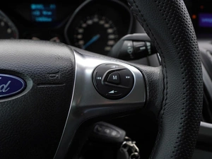 Хетчбэк Ford Focus 2011 года, 710000 рублей, Волгоград