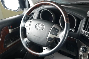 Внедорожник Toyota Land Cruiser 2010 года, 3099000 рублей, Тюмень