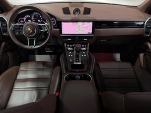 Внедорожник Porsche Cayenne 2021 года, 8499000 рублей, Красноярск