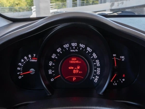 Внедорожник Kia Sportage 2011 года, 1600000 рублей, Волгоград
