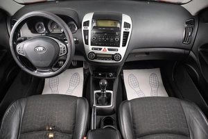 Хетчбэк Kia Ceed 2008 года, 519000 рублей, Оренбург