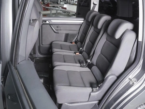 Минивэн Volkswagen Touran 2011 года, 1189000 рублей, Ростов-на-Дону