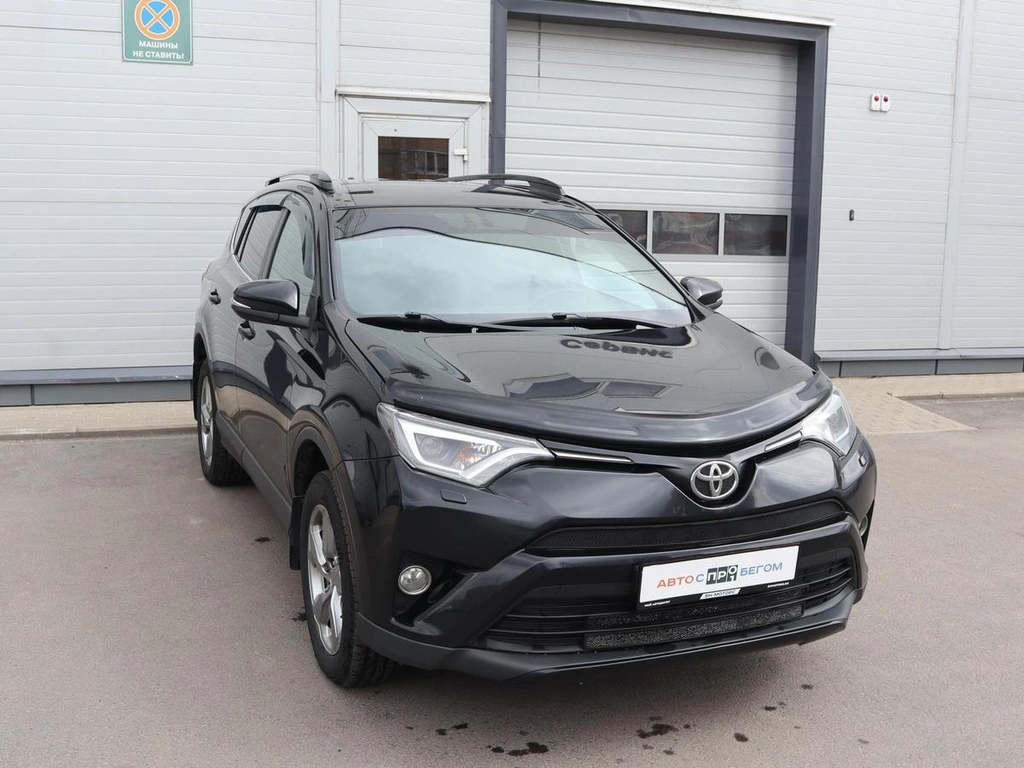 Внедорожник Toyota RAV4 2019 года, 2850000 рублей, Железногорск