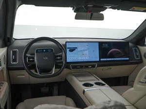 Внедорожник Li Auto L7 2023 года, 5447900 рублей, Москва