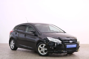 Хетчбэк Ford Focus 2011 года, 699000 рублей, Омск