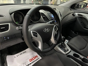 Седан Hyundai Elantra 2014 года, 1197000 рублей, Солонцы