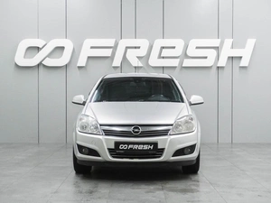 Седан Opel Astra 2011 года, 739000 рублей, Воронеж