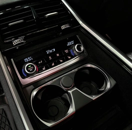 Седан BMW 7 серия 2016 года, 3787000 рублей, Красноярск