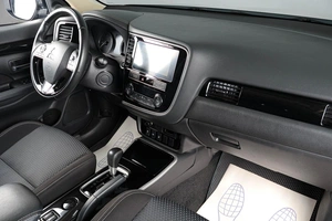 Внедорожник Mitsubishi Outlander 2020 года, 2289000 рублей, Тюмень