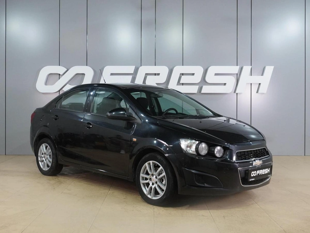 Седан Chevrolet Aveo 2013 года, 649000 рублей, Воронеж