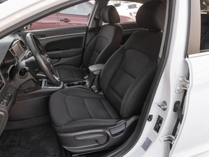 Седан Hyundai Elantra 2020 года, 1599000 рублей, Саратов