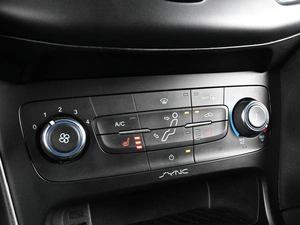 Седан Ford Focus 2016 года, 1099000 рублей, Ростов-на-Дону