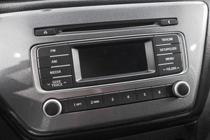 Седан Kia Rio 2017 года, 859000 рублей, Барнаул