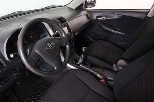 Седан Toyota Corolla 2008 года, 649000 рублей, Пермь