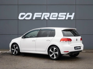 Хетчбэк Volkswagen Golf 2012 года, 1000000 рублей, Краснодар