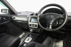 Универсал Mazda Familia S-Wagon 2002 года, 369000 рублей, Новосибирск