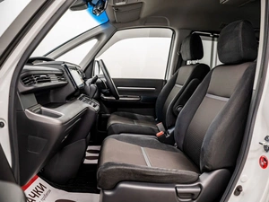 Минивэн Honda Stepwgn Spada 2017 года, 2100000 рублей, Красноярск