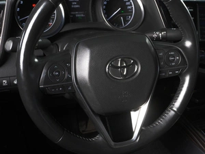 Седан Toyota Camry 2019 года, 2785000 рублей, Минеральные Воды