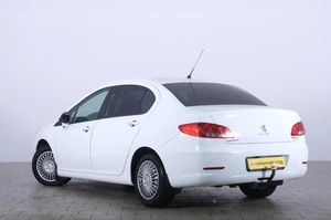 Седан Peugeot 408 2012 года, 689000 рублей, Омск