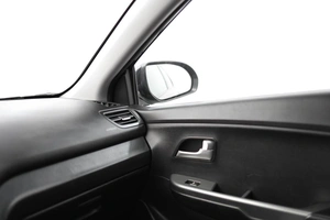 Хетчбэк Kia Rio 2016 года, 880000 рублей, Орёл