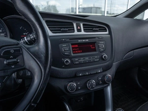Хетчбэк Kia Ceed 2015 года, 1498500 рублей, Нижний Новгород