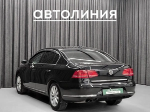 Седан Volkswagen Passat 2012 года, 950000 рублей, Красноярск