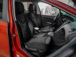 Хетчбэк Peugeot 308 2010 года, 549000 рублей, Воронеж