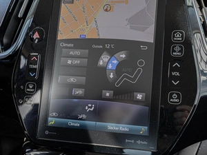 Лифтбек Toyota Prius 2017 года, 2290000 рублей, Краснодар