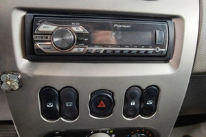 Седан Renault Logan 2011 года, 589000 рублей, Барнаул