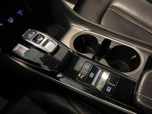 Седан Hyundai Sonata 2019 года, 1759000 рублей, Красноярск