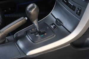 Седан Toyota Corolla 2008 года, 929000 рублей, Омск