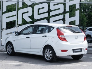 Хетчбэк Hyundai Solaris 2013 года, 970000 рублей, Волгоград