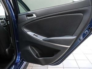 Хетчбэк Hyundai Solaris 2015 года, 929000 рублей, Красноярск