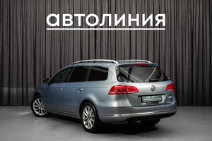 Универсал Volkswagen Passat 2013 года, 1080000 рублей, Красноярск
